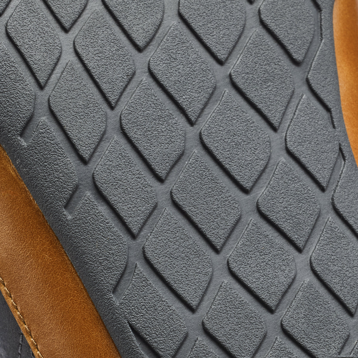 OluKai Hanohano Men’s Waxed Canvas Slippers - Men