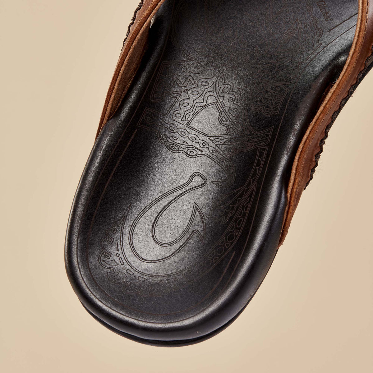 OluKai Mea Ola Men's Leather Sandals - Men