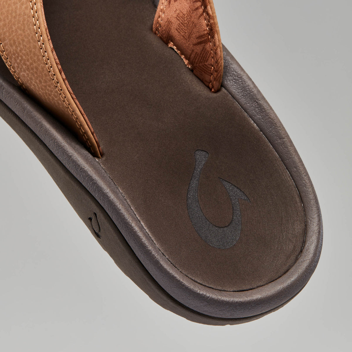 OluKai ‘Ohana Men's Best Selling Beach Sandals - Men