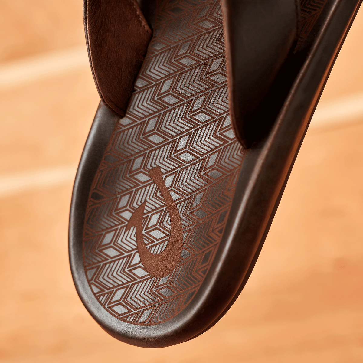 OluKai ‘Ilikai Men‘s Leather Beach Sandals - Men