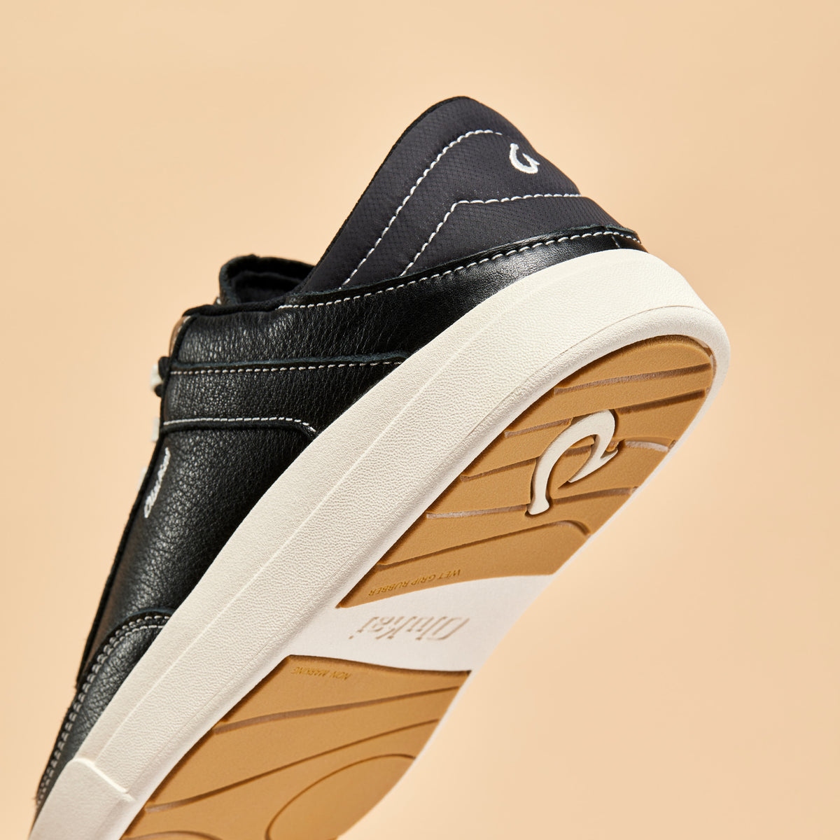 OluKai Hā‘upu Women’s Leather Sneakers - Women