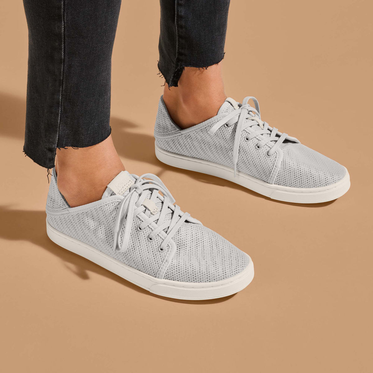 OluKai OluKai Pehuea Lī Women's Sneakers - Women