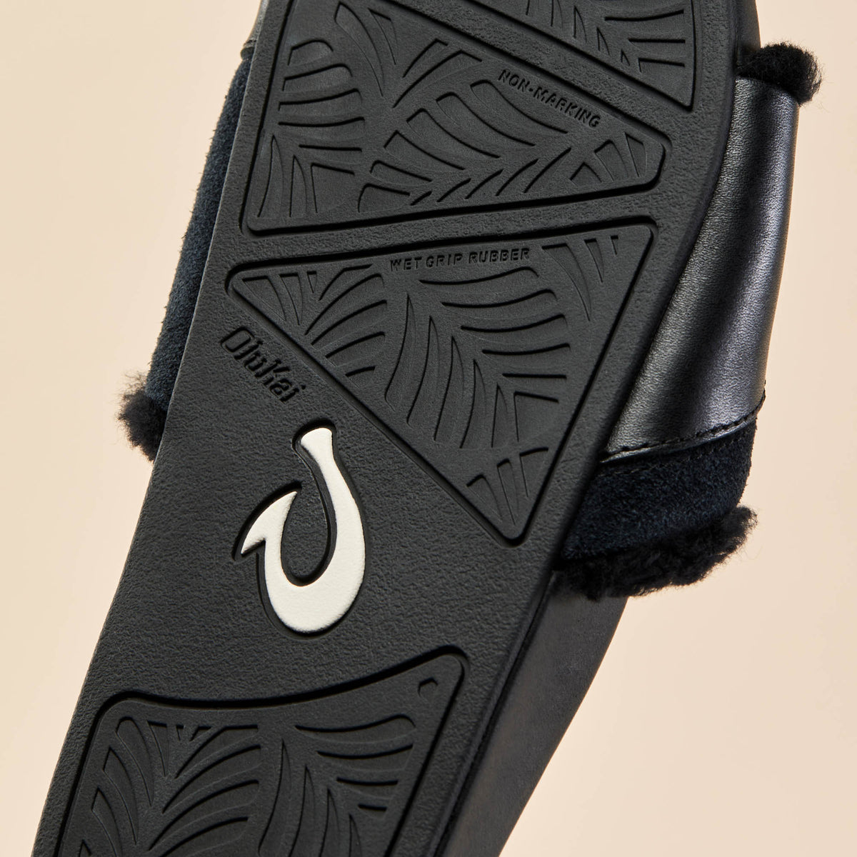 OluKai Hō‘ala Slide Women’s Slide Slipper Sandals - Women